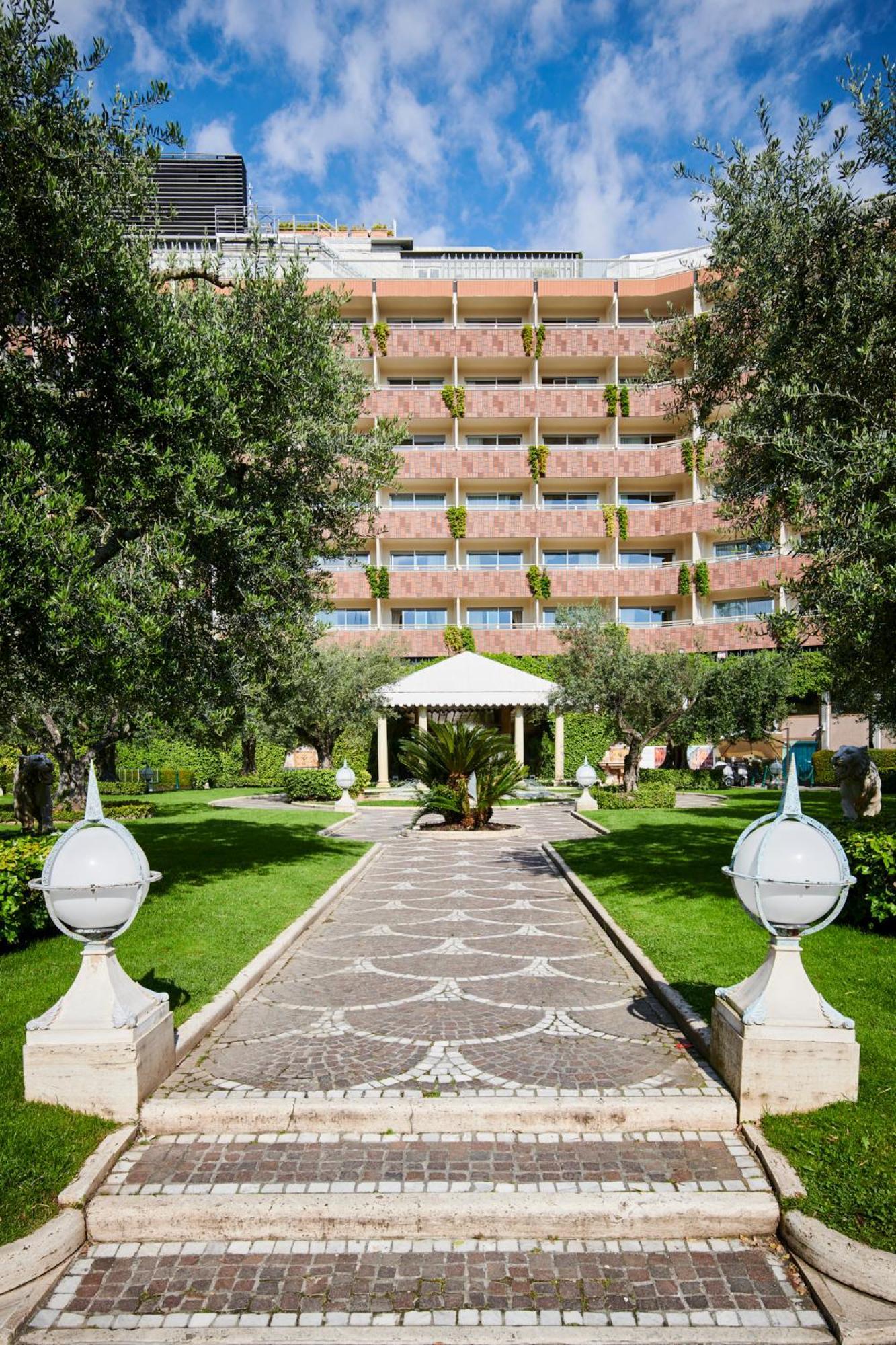 Deluxe Twin Room Park View