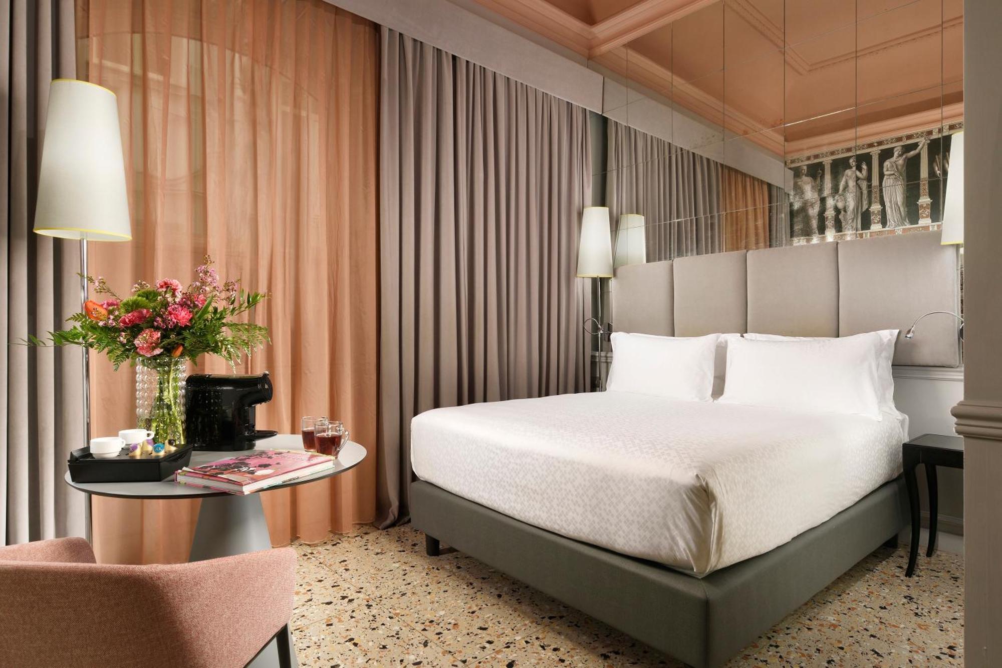 Classic Single Room