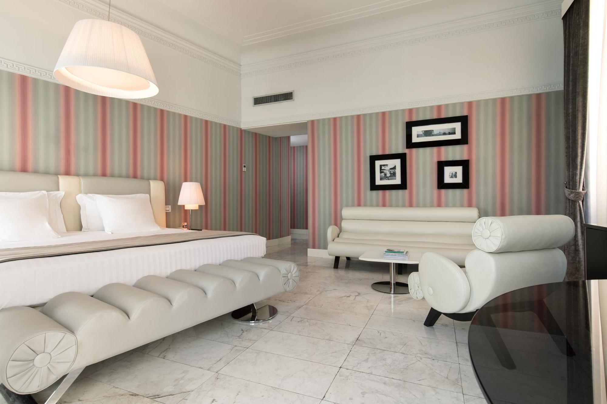 Junior Suite,1709938406:JPEG